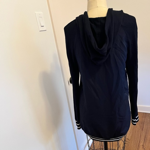 St John sweater/silk hoodie - Picture 7 of 7